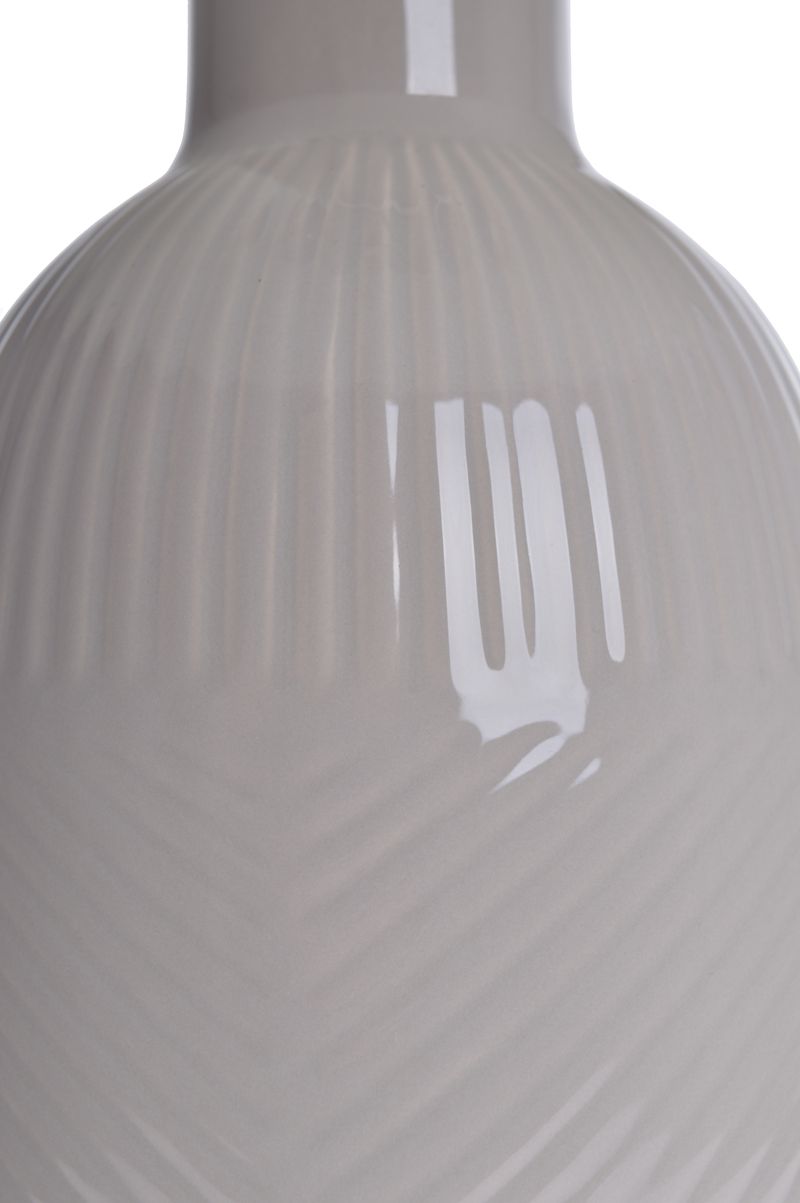 LAMPA CERAMICZNA BEŻOWA PRĄŻKOWANA