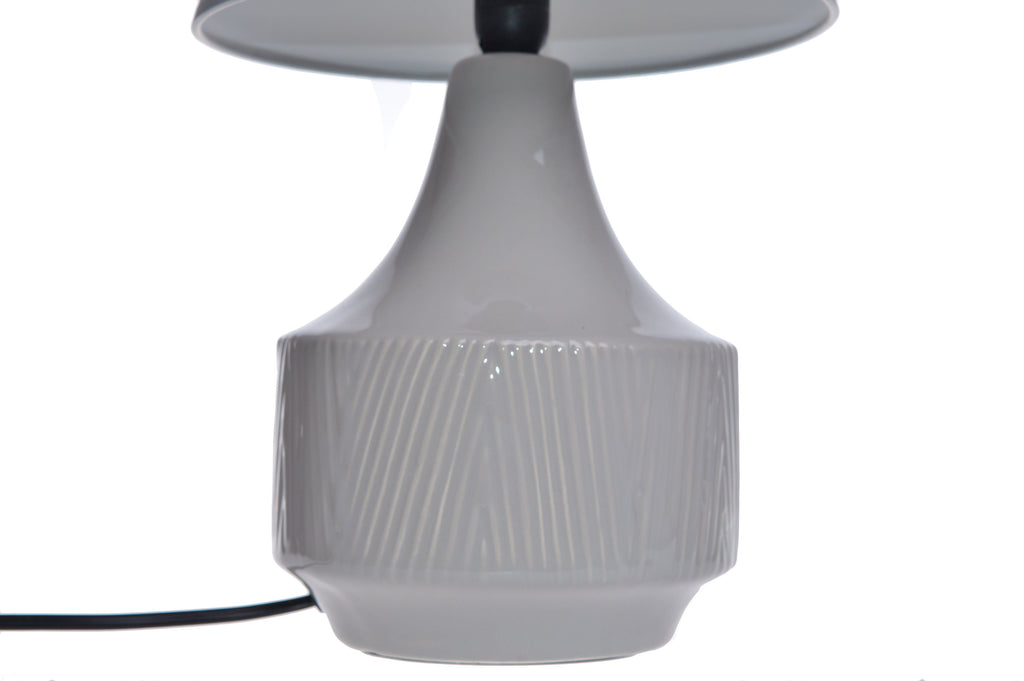 LAMPA CERAMICZNA BEŻOWA W PRĄŻKI